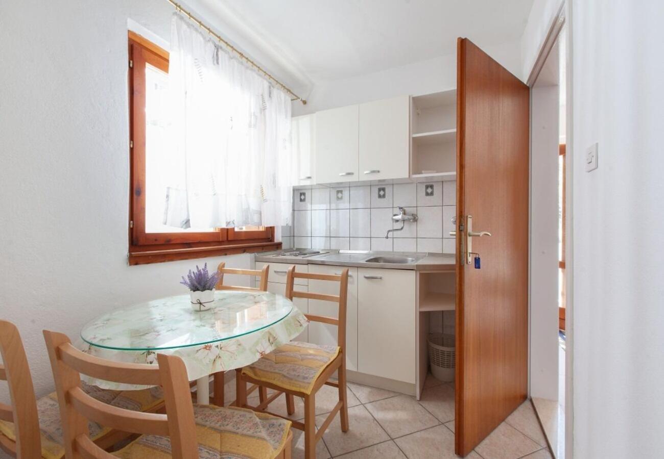 Apartment Ante M Brela Exteriör bild